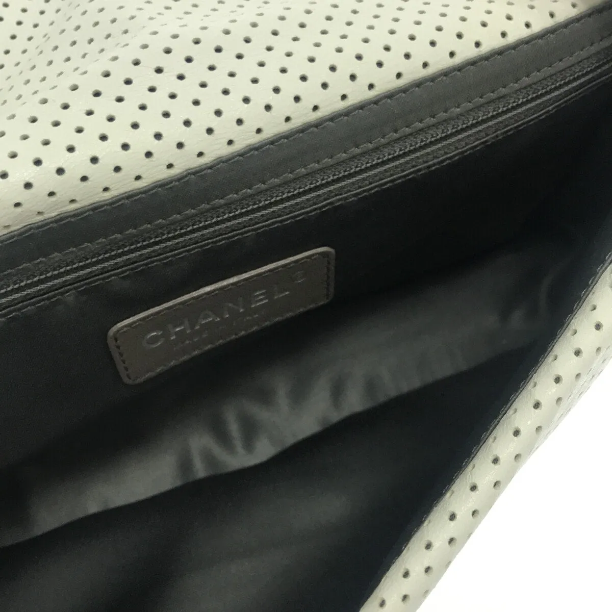 Chanel cream Leather 2.55 shoulder bag