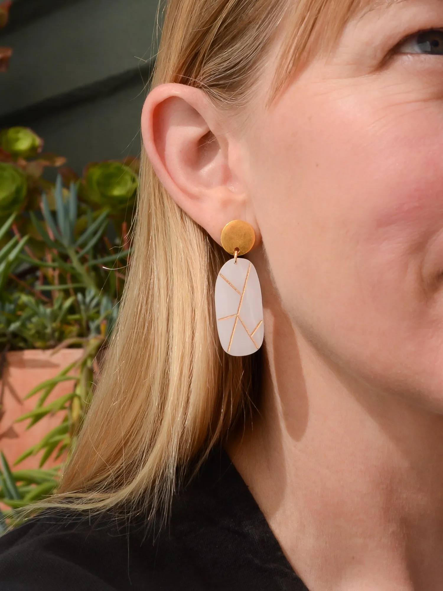 Geode Oval Post Earring