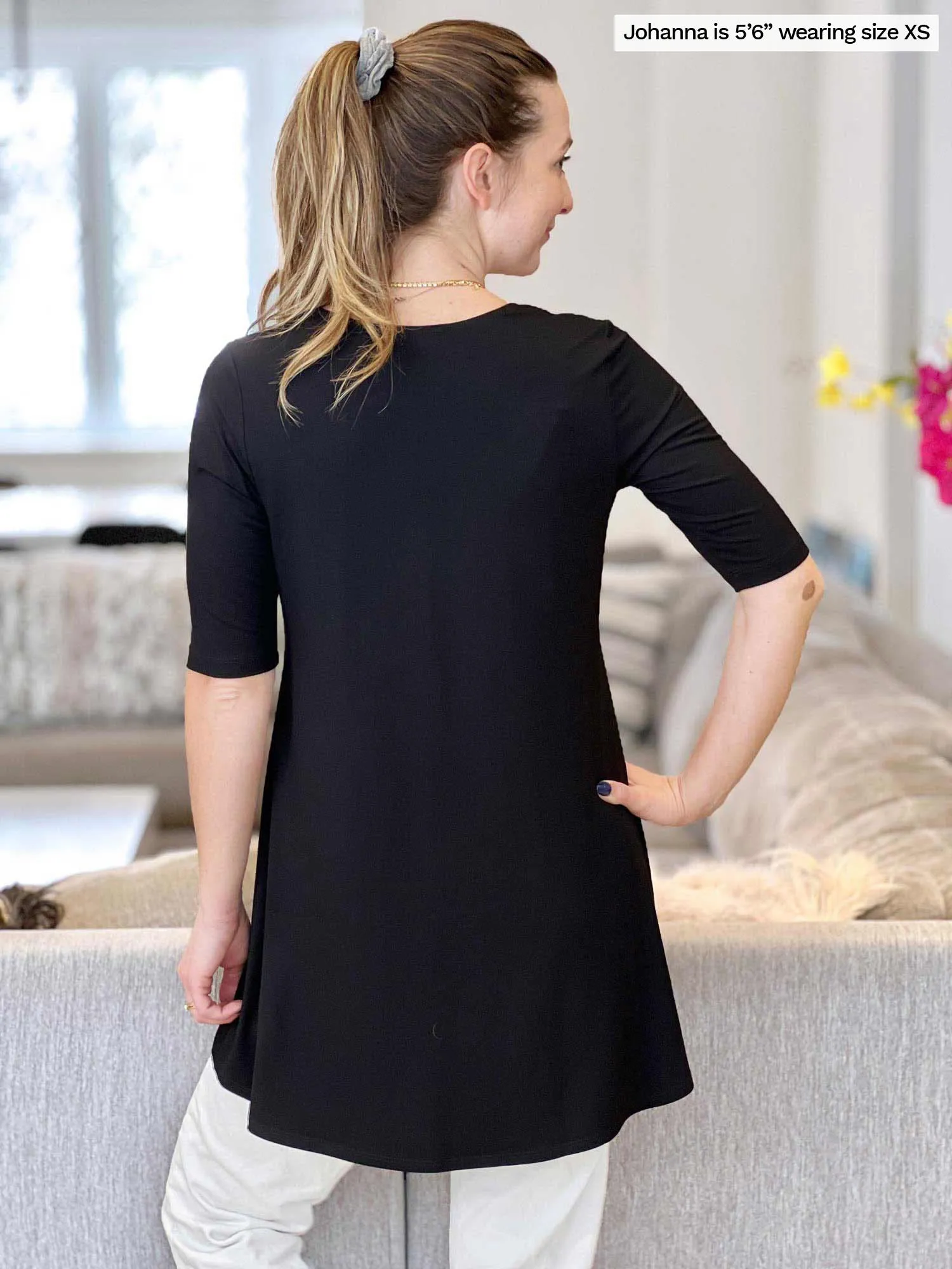 Rocelle half-sleeve scoop neck tunic
