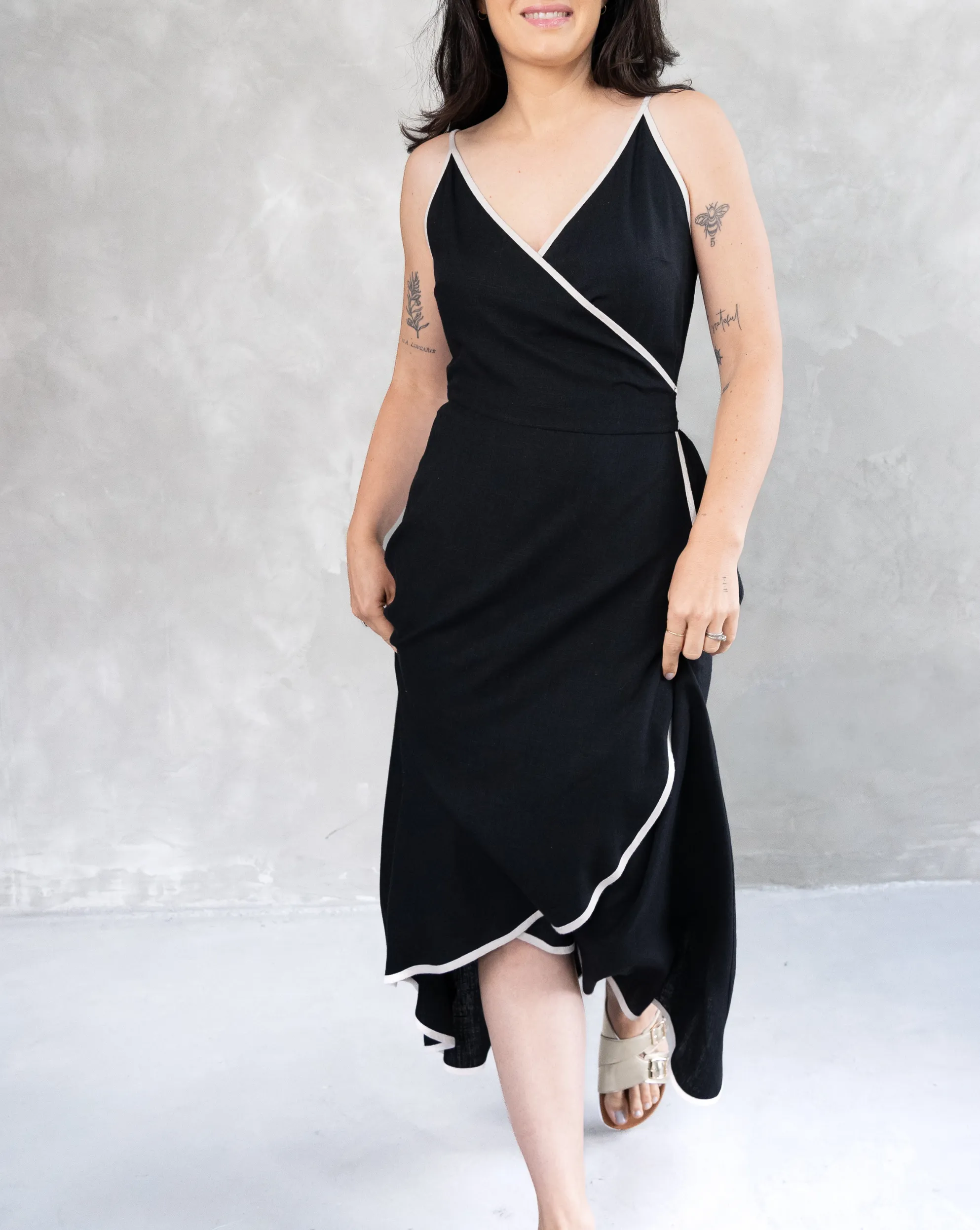 Suri Strappy Dress | Black & Beige
