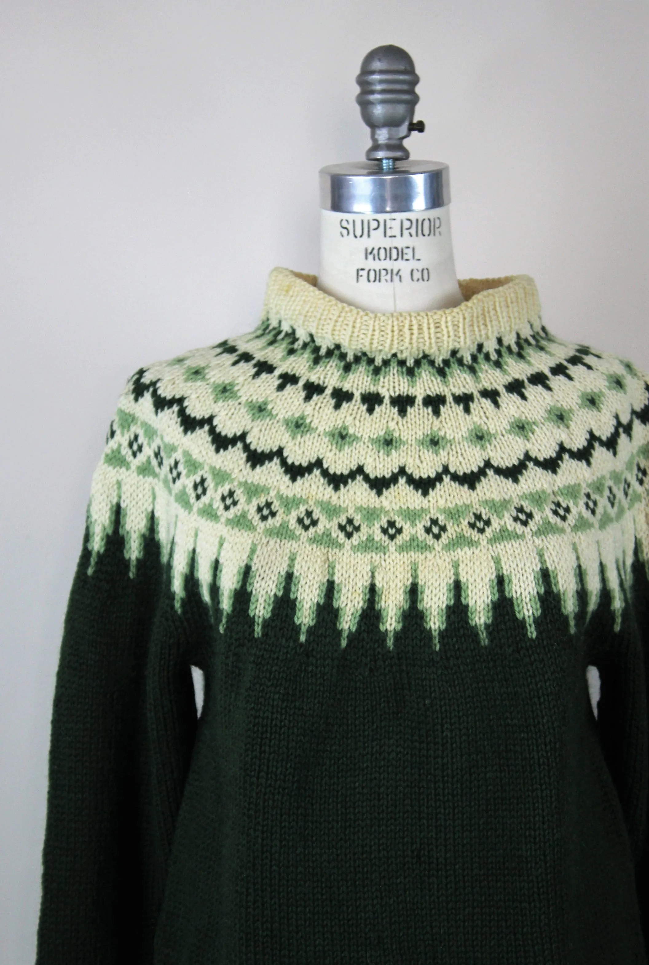 Vintage 1950s William Schmidt Co Oslo Nordic Wool Pullover Sweater