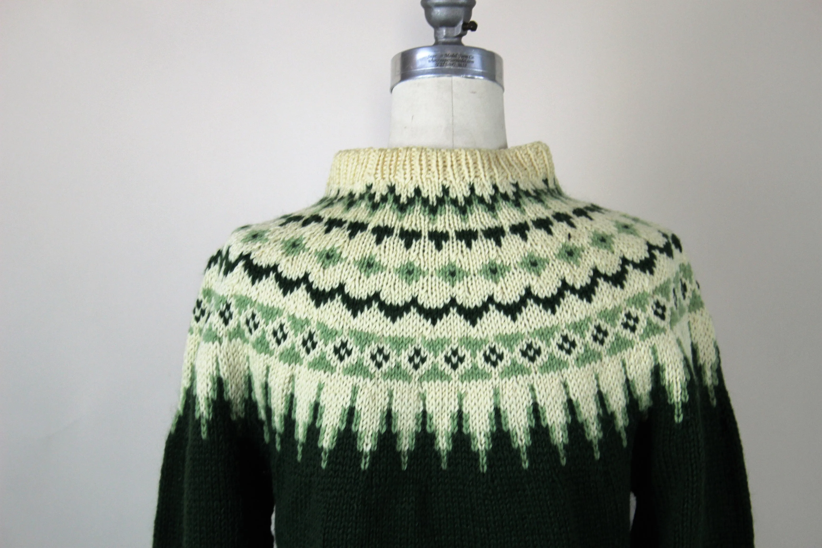 Vintage 1950s William Schmidt Co Oslo Nordic Wool Pullover Sweater