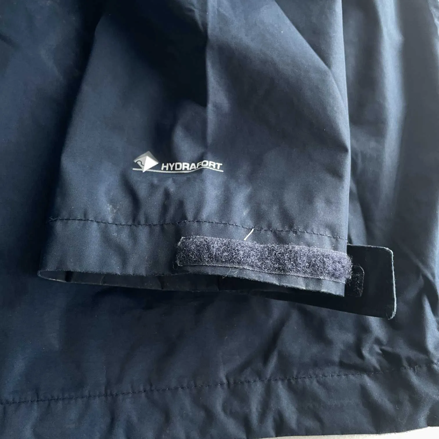 Vintage men Regatta Hydrafort navy full zip hooded rain coat in L|L30 W23|SKU 5710